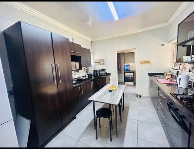 3 BEDROOM HOUSE FOR SALE IN VANDERBIJLPARK SE 2